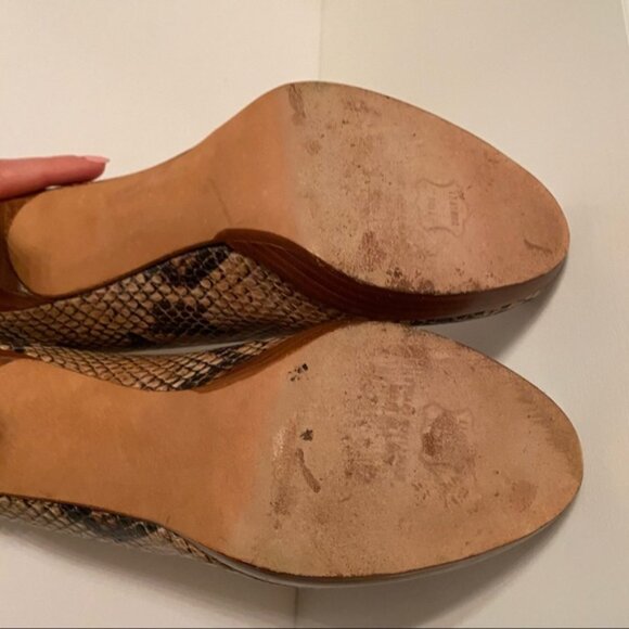 STUART WEITZMAN HEELS SHOES PEEP TOE BROWN BLACK REPTILE LOOK LEATHER - Picture 14 of 14